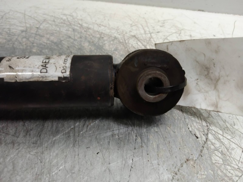 Recambio de amortiguador trasero para daewoo tacuma 1.6 cat referencia OEM IAM 96392790  