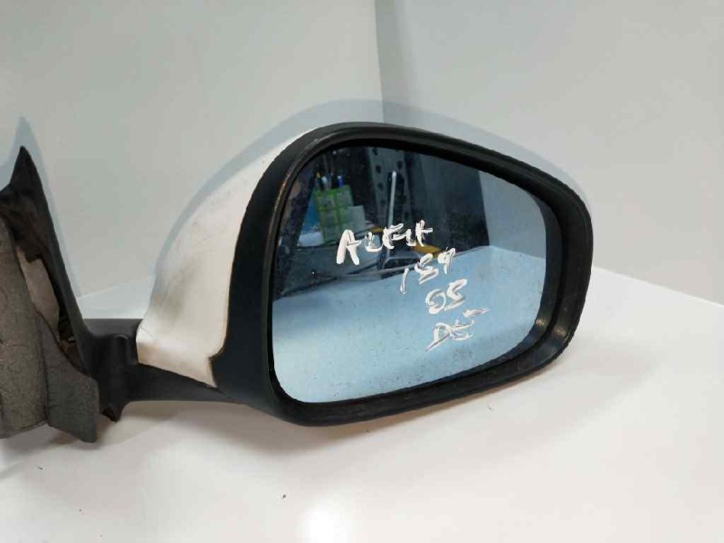 Recambio de retrovisor derecho para alfa romeo 159 (140) 2.4 jtdm 20v q4 ti referencia OEM IAM   ELECTRICO