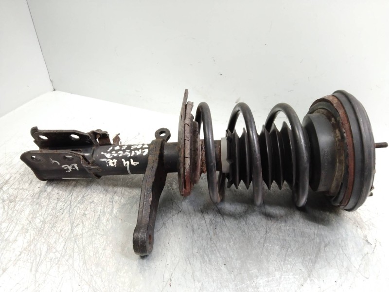 Recambio de amortiguador delantero derecho para chrysler 300 m (lr) 2.7 v6 referencia OEM IAM   