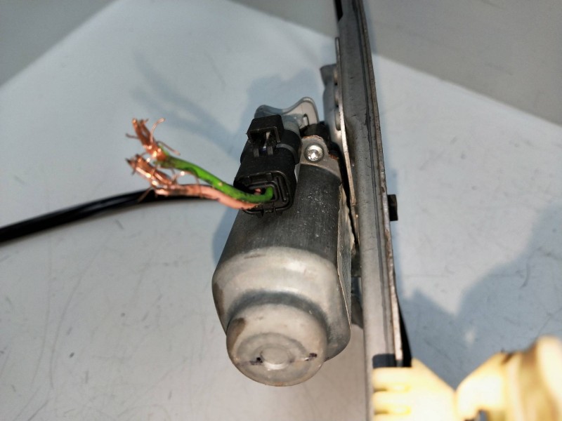 Recambio de elevalunas delantero izquierdo para peugeot 1007 1.4 referencia OEM IAM   3P