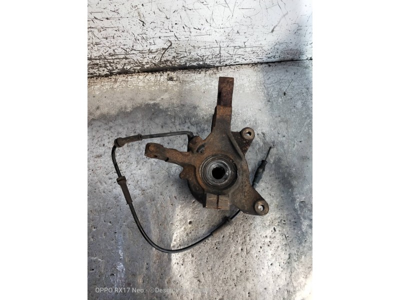 Recambio de mangueta delantera izquierda para renault megane i fase 2 classic (la..) 1.6 16v rt referencia OEM IAM   