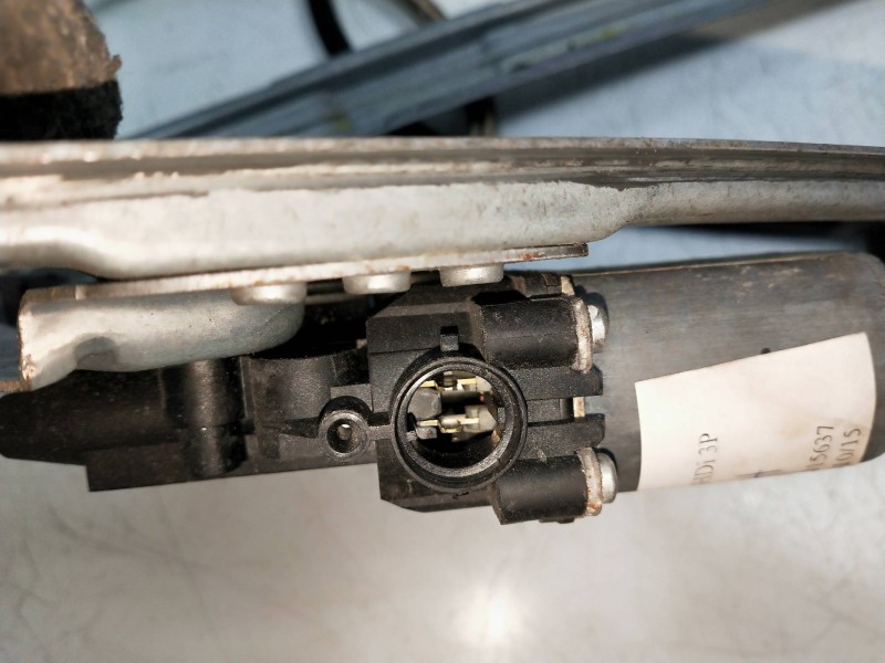 Recambio de elevalunas delantero derecho para peugeot 1007 1.4 hdi referencia OEM IAM   3P