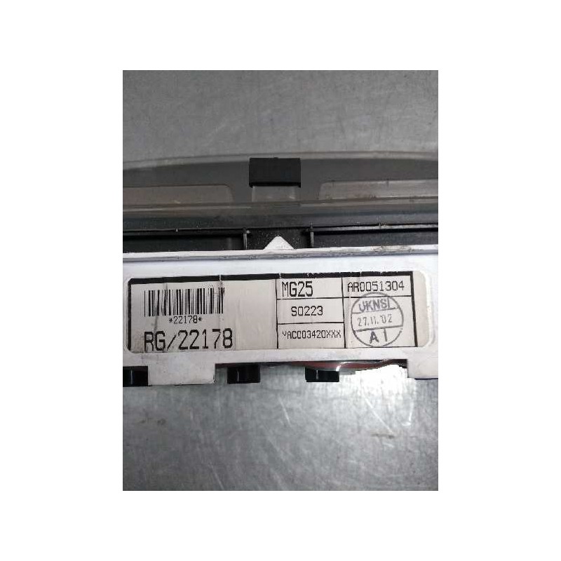 Recambio de cuadro instrumentos para mg rover mg zr (f/rf) 1.4 16v cat referencia OEM IAM AR0051304 YAC003420XXX MG25 S0223