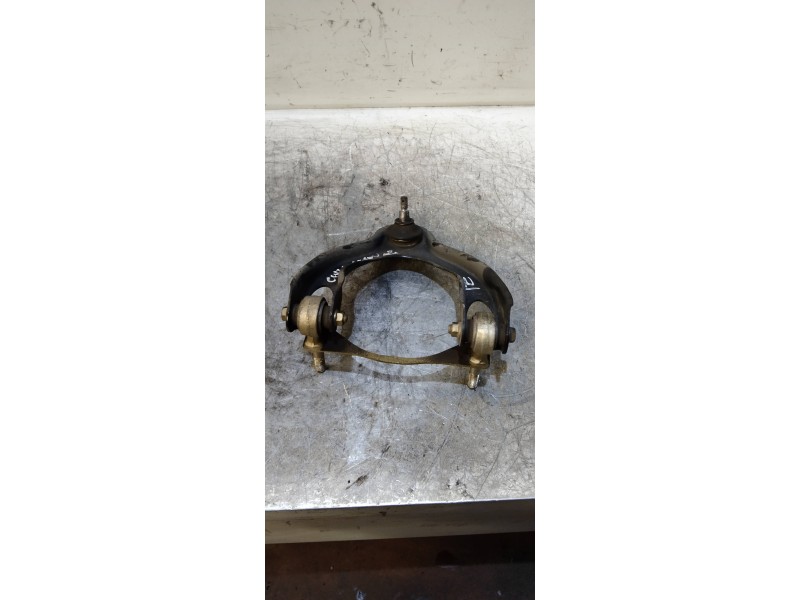 Recambio de brazo suspension superior delantero izquierdo para honda civic berlina .5 (ma/mb) 1.6 ls (mb1) referencia OEM IAM   