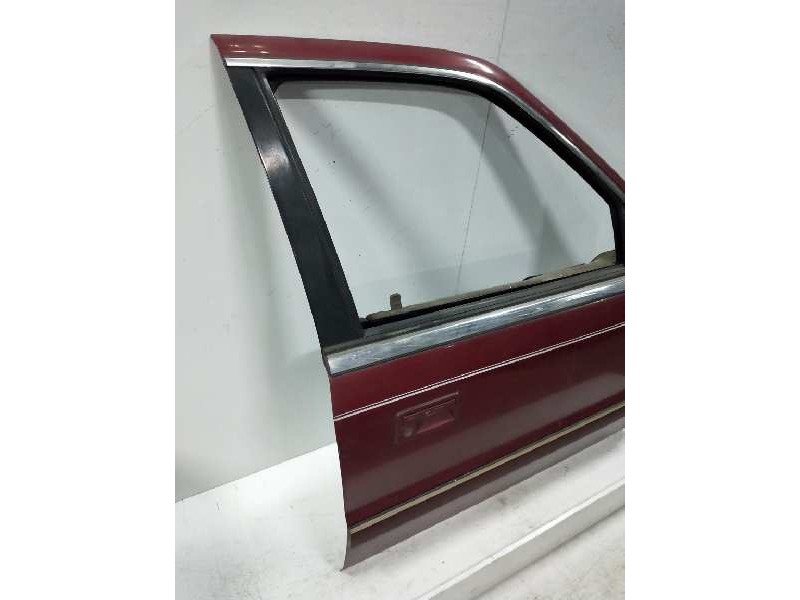 Recambio de puerta delantera derecha para chrysler saratoga referencia OEM IAM    Recambio de puerta delantera derecha para chrysler saratoga referencia OEM IAM