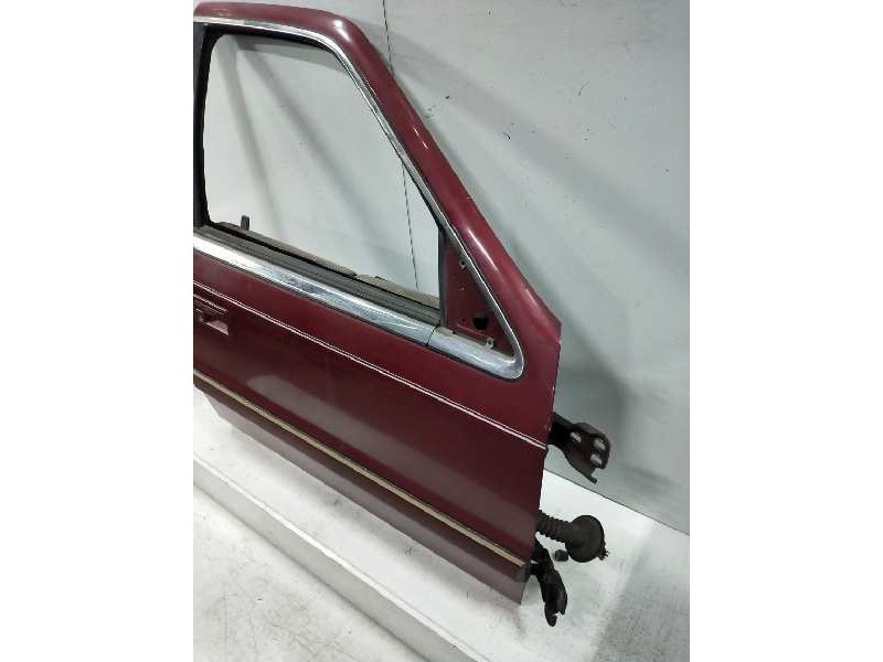 Recambio de puerta delantera derecha para chrysler saratoga referencia OEM IAM    Recambio de puerta delantera derecha para chrysler saratoga referencia OEM IAM
