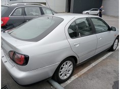 nissan primera berlina (p11) del año 2000 2