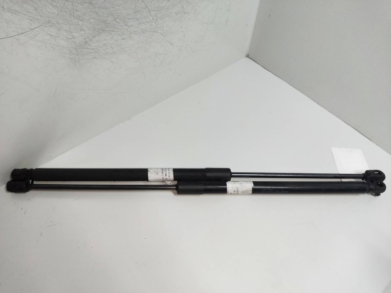 Recambio de amortiguadores maletero / porton para skoda suberb (3t4) elegance referencia OEM IAM 3T5827827550  