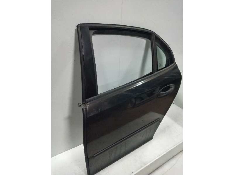 Recambio de puerta trasera izquierda para saab 9-3 berlina 2.2 16v tid cat referencia OEM IAM   