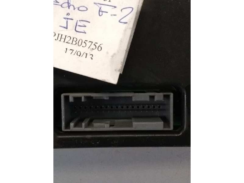 Recambio de cuadro instrumentos para ford fiesta (cbk) 1.6 16v cat referencia OEM IAM 2S6F10849 JE 