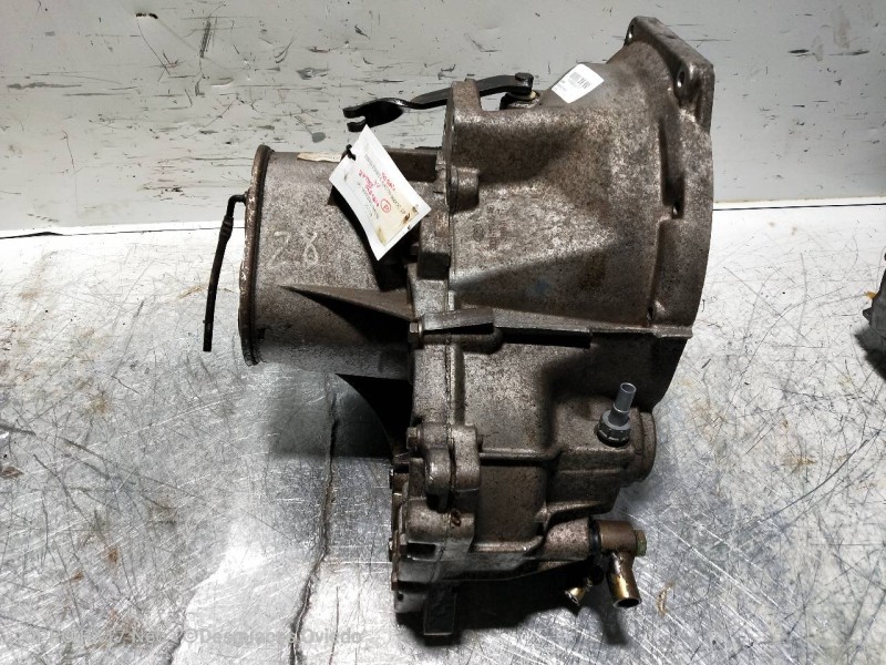 Recambio de caja cambios para ford fiesta berl./express 1.0 referencia OEM IAM 77TTEB F0E 9D10 