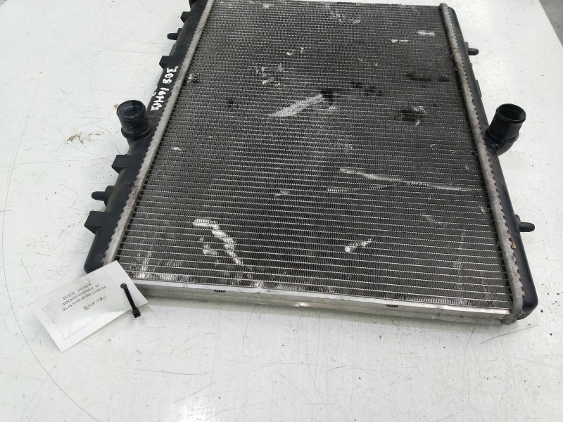 Recambio de radiador agua para peugeot 308 sw confort referencia OEM IAM 9680533480  
