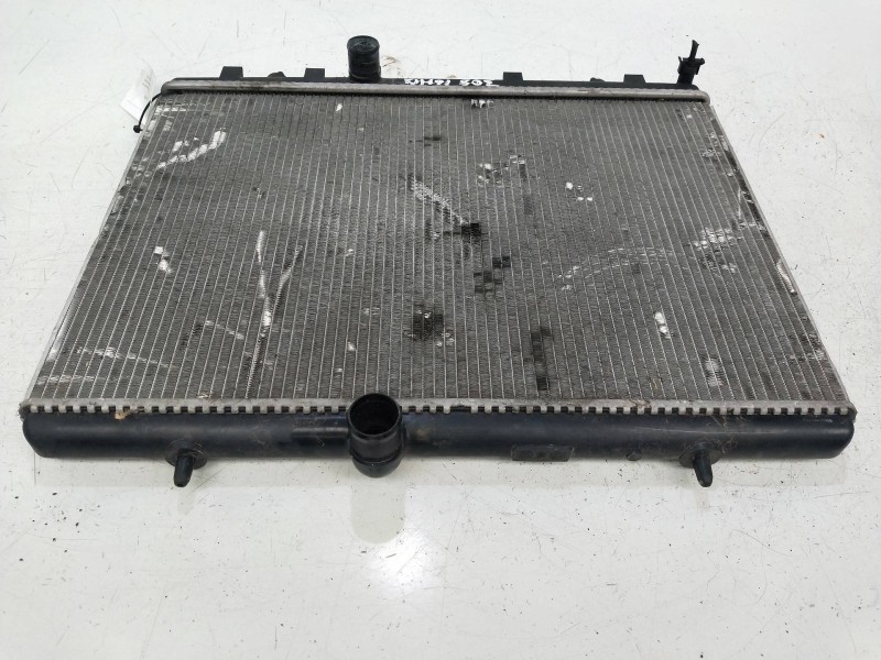 Recambio de radiador agua para peugeot 308 sw confort referencia OEM IAM 9680533480  