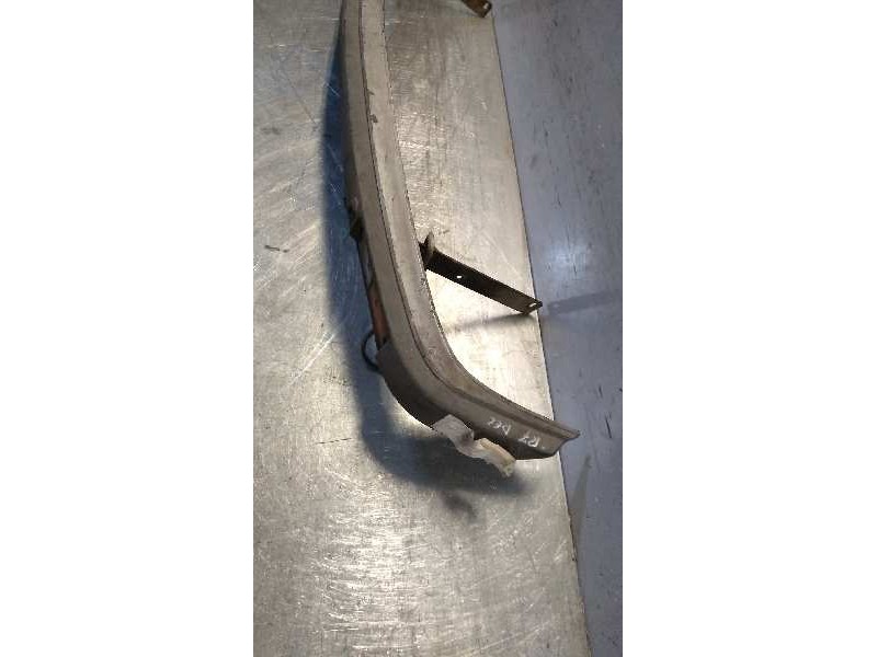 Recambio de paragolpes delantero para seat 127 0.9 referencia OEM IAM   