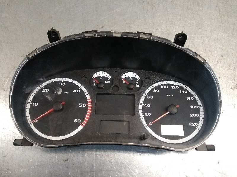 Recambio de cuadro instrumentos para seat ibiza (6k1) signo referencia OEM IAM 110008924029 W06K0920080F 
