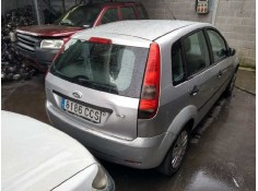 ford fiesta (cbk) del año 2002 2