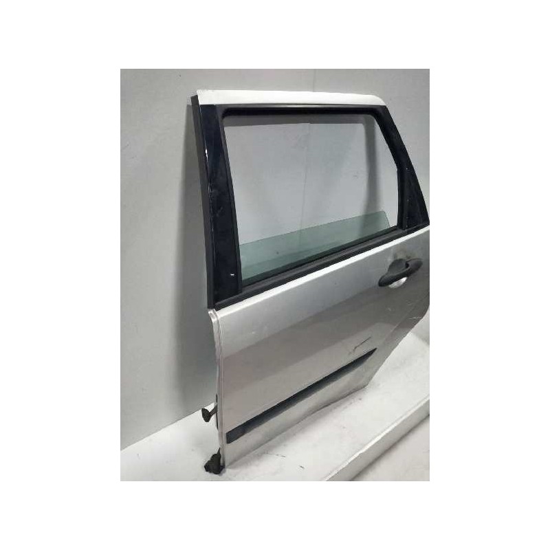 Recambio de puerta trasera izquierda para ford focus turnier (cak) 1.8 tdci cat referencia OEM IAM   