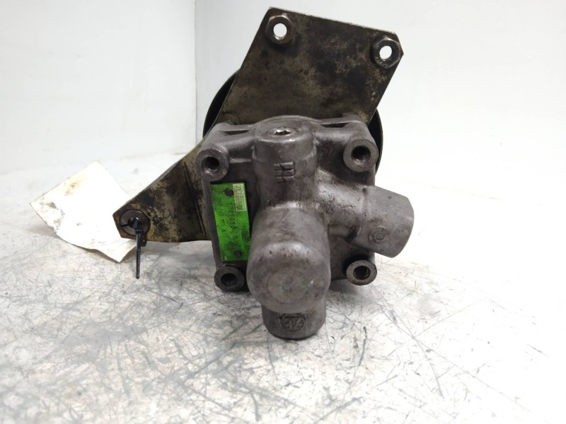 Recambio de bomba direccion para audi 80/90 (893) 80 quattro referencia OEM IAM 7681955264 7705070 
