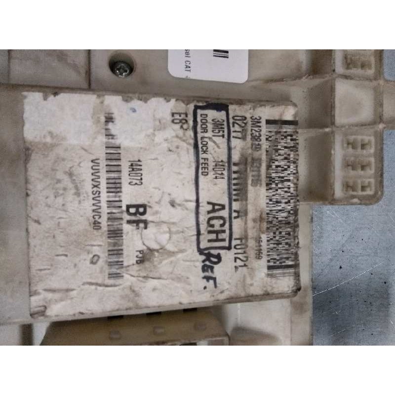 Recambio de caja reles / fusibles para ford focus c-max (cap) 1.8 tdci turbodiesel cat referencia OEM IAM 3M5T14014ACH F0121 