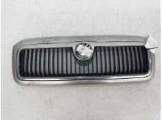 Recambio de rejilla delantera para skoda felicia pickup 1.3 referencia OEM IAM   