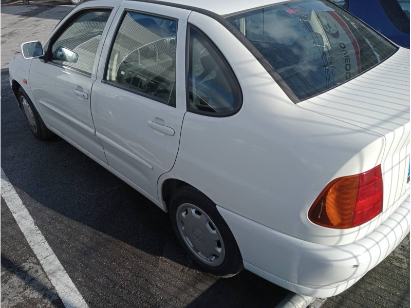 volkswagen polo classic (6v2) del año 1996