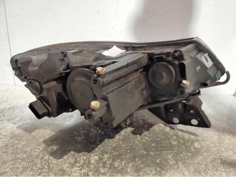 Recambio de faro izquierdo para skoda octavia berlina (1z3) 1.6 tdi dpf referencia OEM IAM 1Z1941015F 1EL24705201 