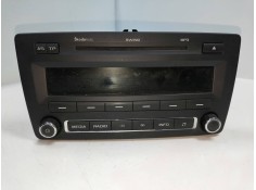 Recambio de sistema audio / radio cd para skoda octavia berlina (1z3) 1.6 tdi dpf referencia OEM IAM 1Z0035161M  