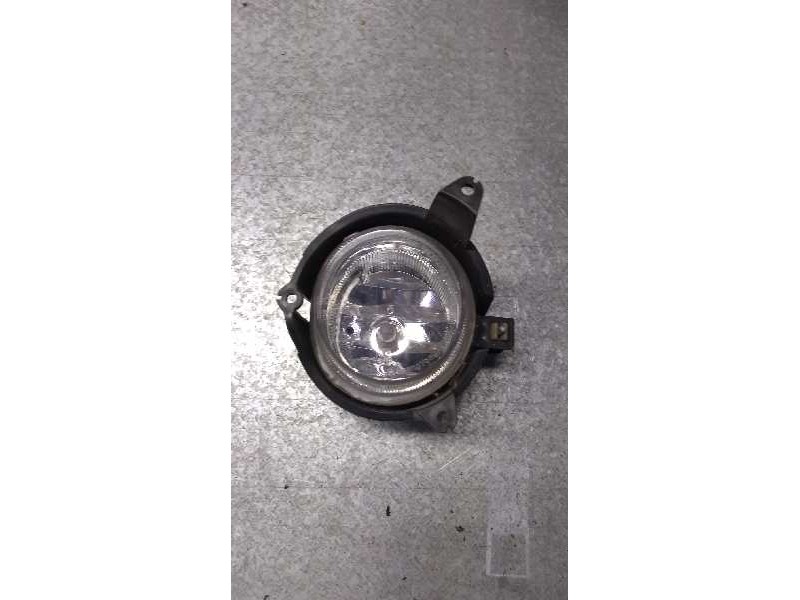Recambio de faro antiniebla derecho para ssangyong actyon 2.0 td cat referencia OEM IAM   