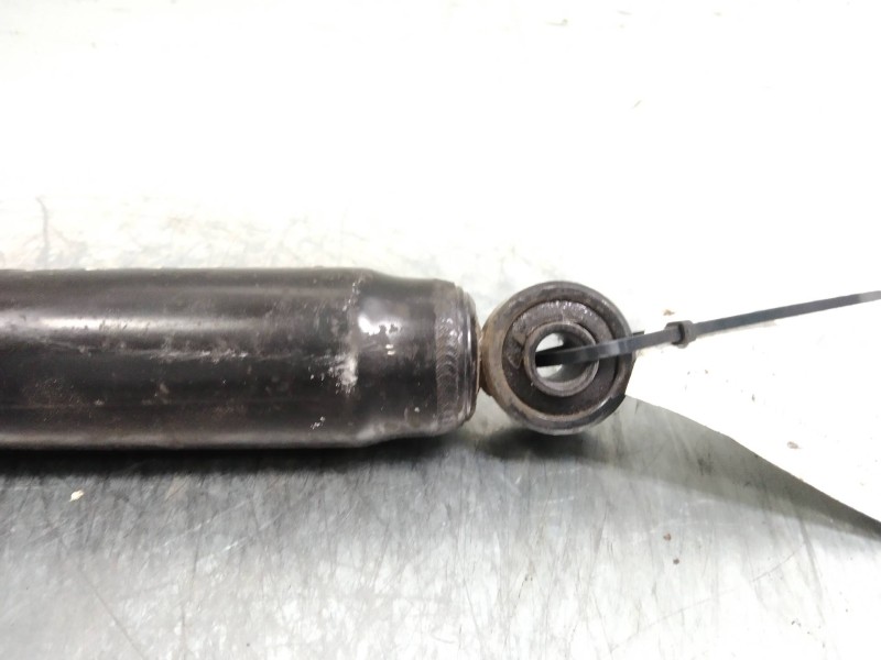 Recambio de amortiguador delantero para ssangyong korando 2.9 turbodiesel cat referencia OEM IAM   