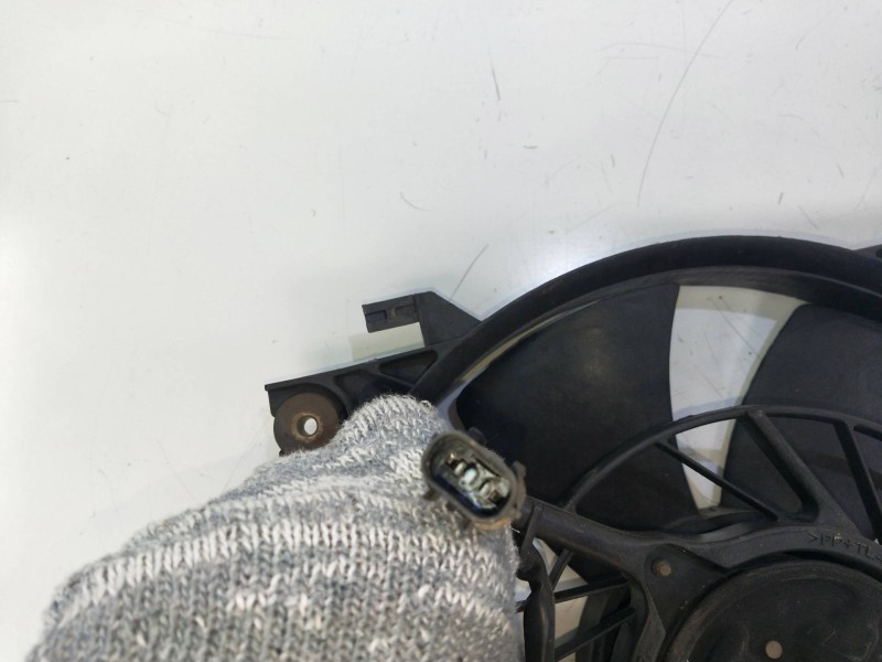 Recambio de electroventilador para ssangyong korando 2.9 turbodiesel cat referencia OEM IAM   