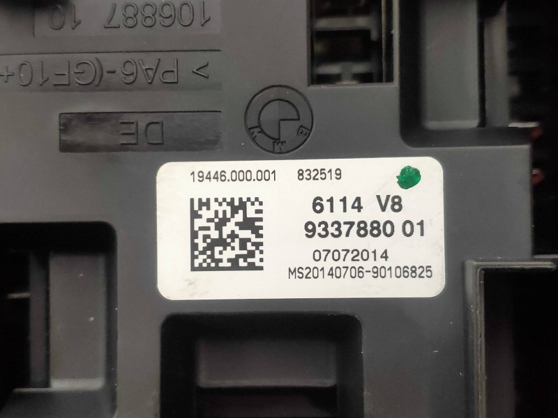 Recambio de caja reles / fusibles para bmw serie 3 gran turismo (f34) 320d xdrive referencia OEM IAM 6114V8933788001 07072014 