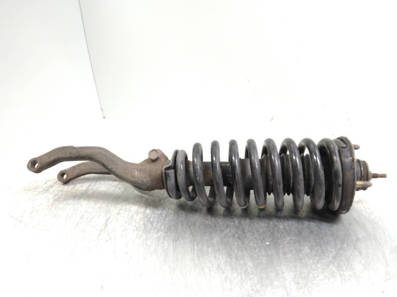 Recambio de amortiguador delantero izquierdo para ssangyong rexton rx 270 plus / 270 xdi plus referencia OEM IAM   