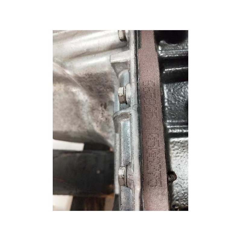 Recambio de motor completo para ssangyong rexton rx 270 plus / 270 xdi plus referencia OEM IAM 665925 D27DT 10506275 