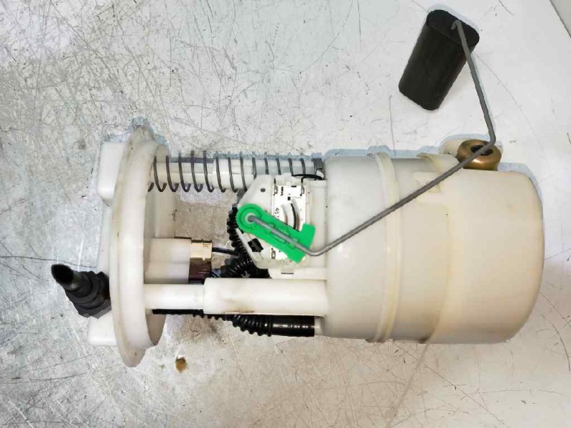 Recambio de bomba combustible para renault clio iii 1.4 16v referencia OEM IAM 8200263038 0974685990001 MARWAL AFORADOR