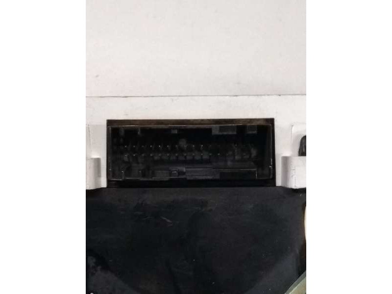 Recambio de cuadro instrumentos para ford ka (ccq) bitono referencia OEM IAM 3S5T10849 CG 