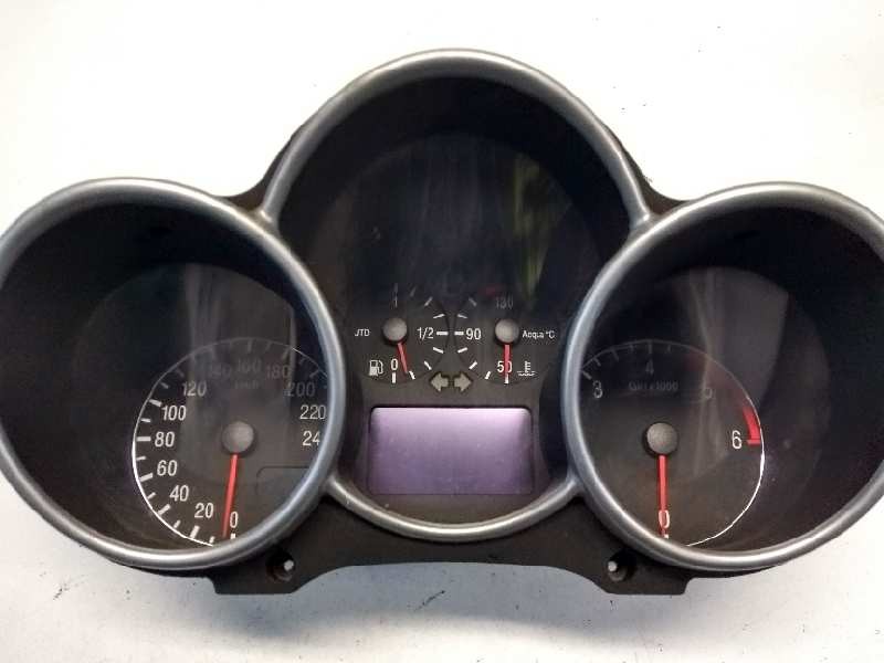 Recambio de cuadro instrumentos para alfa romeo 147 (190) 1.9 jtd cat referencia OEM IAM 735290181 110008953007 