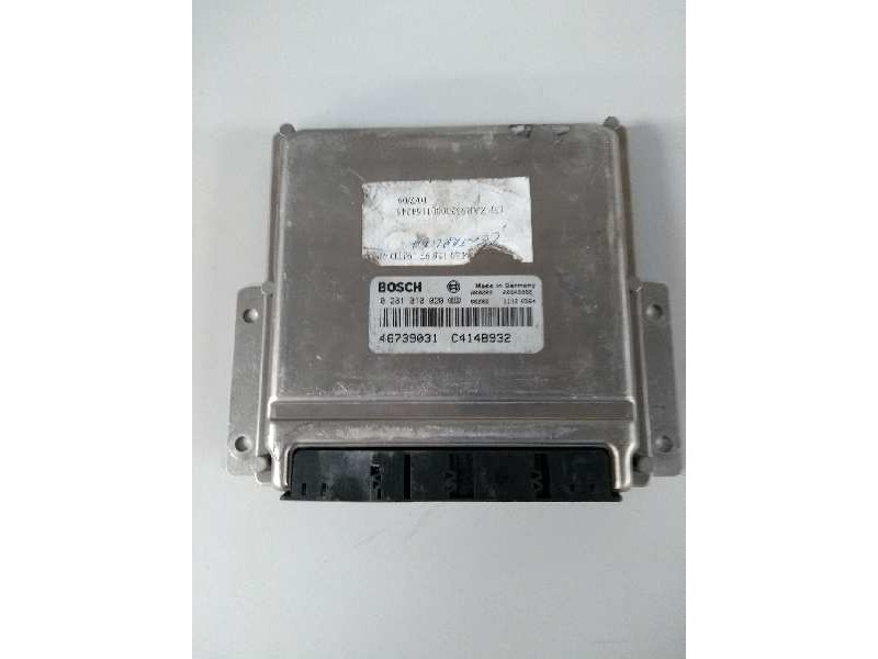Recambio de centralita motor uce para alfa romeo 156 (116) 1.9 jtd cat referencia OEM IAM 0281010020 46739031 C414B932