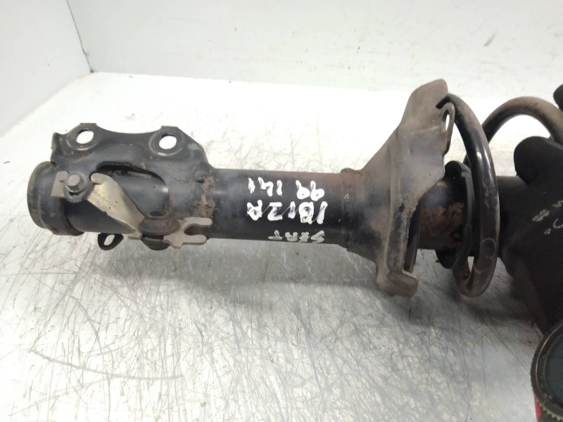 Recambio de amortiguador delantero derecho para seat ibiza (6k1) select referencia OEM IAM   