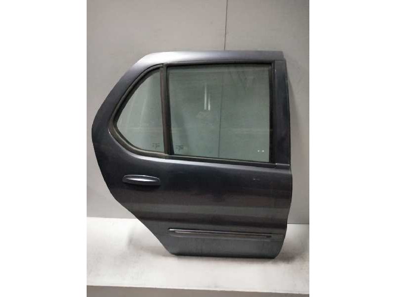 Recambio de puerta trasera derecha para tata indigo marina referencia OEM IAM   
