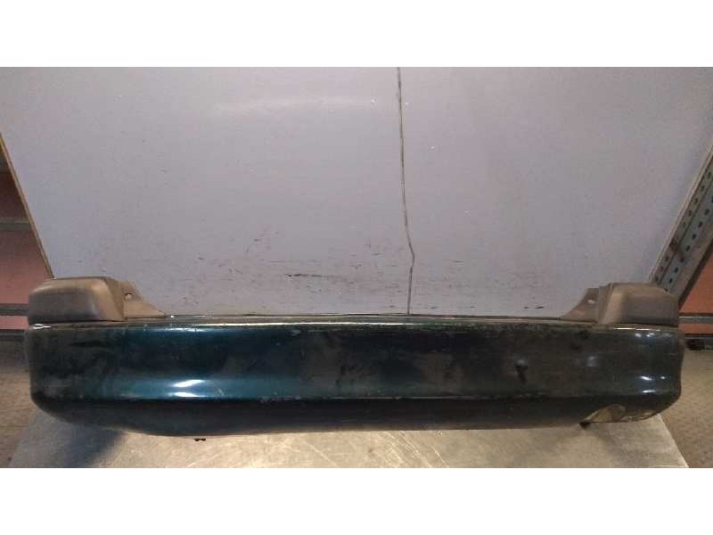 Recambio de paragolpes trasero para toyota avensis monovolumen (t22) 1.8 16v cat referencia OEM IAM   