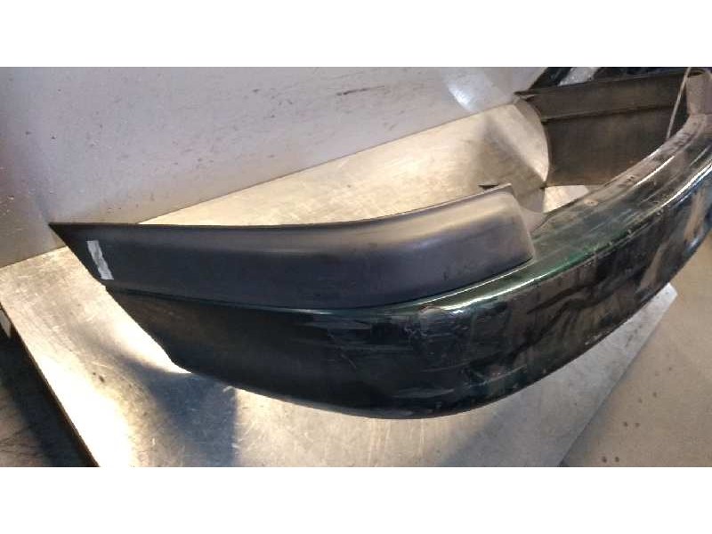 Recambio de paragolpes trasero para toyota avensis monovolumen (t22) 1.8 16v cat referencia OEM IAM   