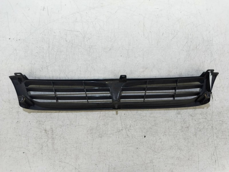 Recambio de rejilla delantera para toyota carina (t19) 1.6 16v cat referencia OEM IAM   