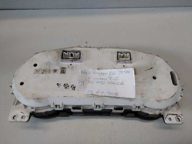 Recambio de cuadro instrumentos para ford ranger (et) 2.5 tdci cat referencia OEM IAM UR8255430A 1575302094 R2 757