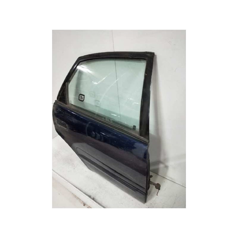 Recambio de puerta trasera derecha para toyota corolla (e11) 1.4 16v cat referencia OEM IAM   