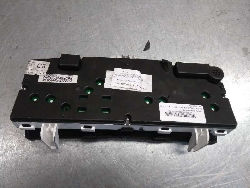 Recambio de cuadro instrumentos para toyota corolla (e12) 2.0 d-cat referencia OEM IAM 8380002C60 110080288002  Recambio de cuadro instrumentos para toyota corolla (e12) 2.0 d-cat referencia OEM IAM 8380002C60 110080288002