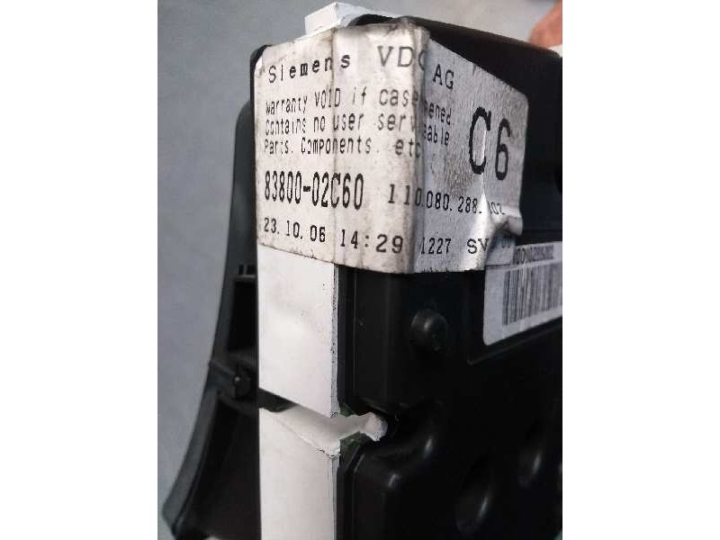 Recambio de cuadro instrumentos para toyota corolla (e12) 2.0 d-cat referencia OEM IAM 8380002C60 110080288002  Recambio de cuadro instrumentos para toyota corolla (e12) 2.0 d-cat referencia OEM IAM 8380002C60 110080288002