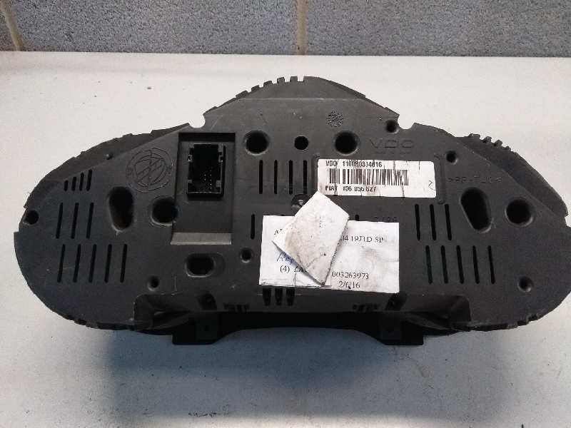 Recambio de cuadro instrumentos para alfa romeo 147 (190) 1.9 jtd cat referencia OEM IAM 156056627 110080304016 