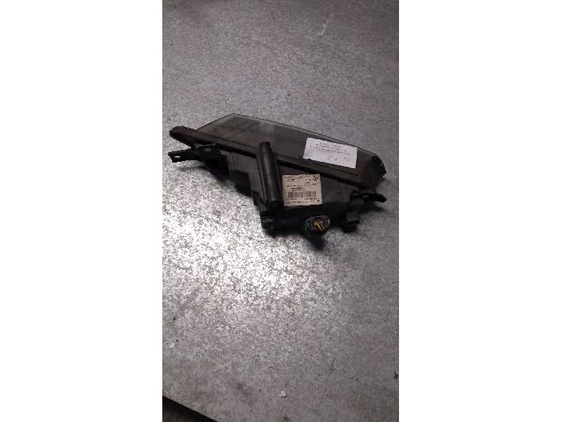 Recambio de faro antiniebla izquierdo para bmw serie 1 berlina (e81/e87) 118d referencia OEM IAM   