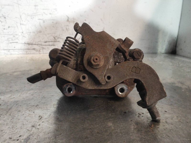 Recambio de pinza freno trasera derecha para toyota corolla (e15) luna referencia OEM IAM   