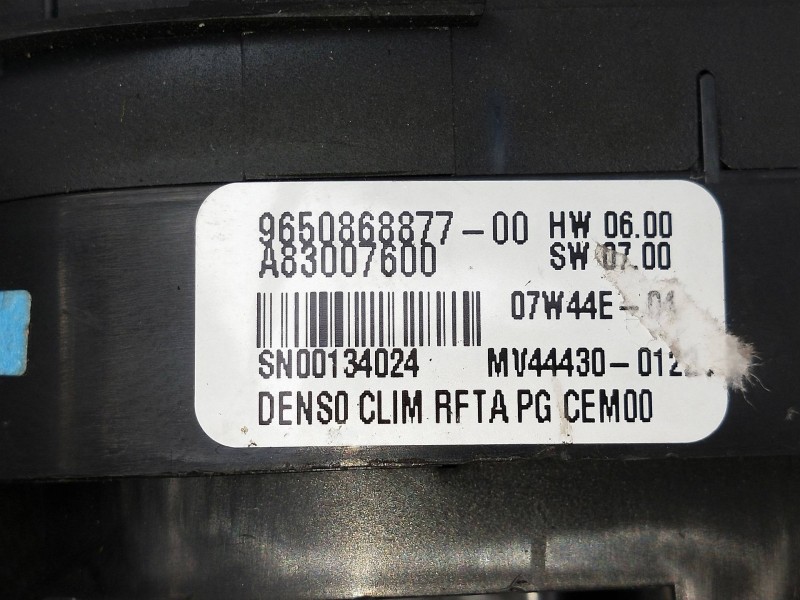 Recambio de mando calefaccion / aire acondicionado para citroen c4 picasso sx referencia OEM IAM 965086887700 A83007600 